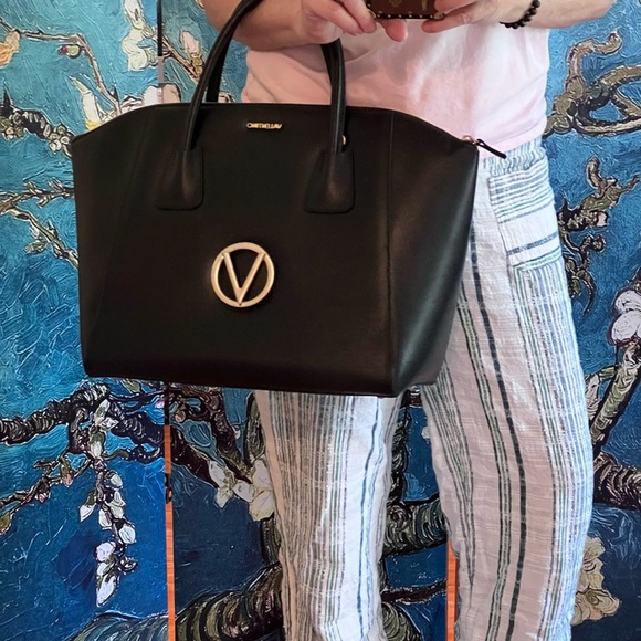 Valentino black, leather, brand new handbag - Picture 9 of 9